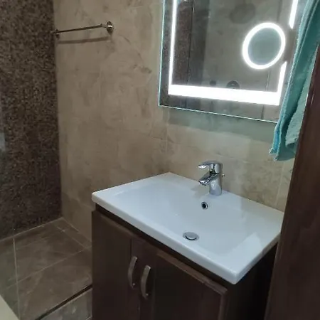 Aquamarine Sea Front - Elevated Ground Floor With Balcony And Yard Apartamento Marsaskala