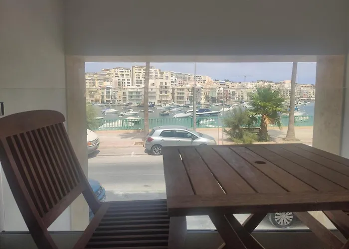 Aquamarine Sea Front - Elevated Ground Floor With Balcony And Yard Apartment Marsaskala